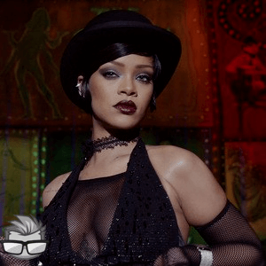 Rihanna Nude - celebritiesbio.linkrihanna