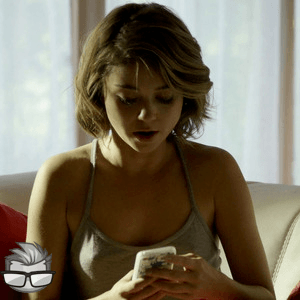 Sarah Hyland Nude - celebritiesbio.linksarahhyland