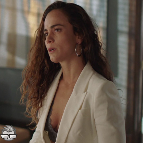 Alice Braga Nude