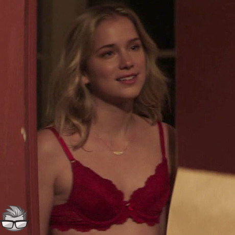 Elizabeth Lail Nude