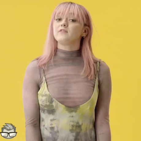 Maisie Williams Nude