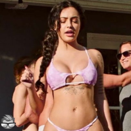 Malu Trevejo Nude