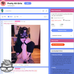 Pretty Alt Girls